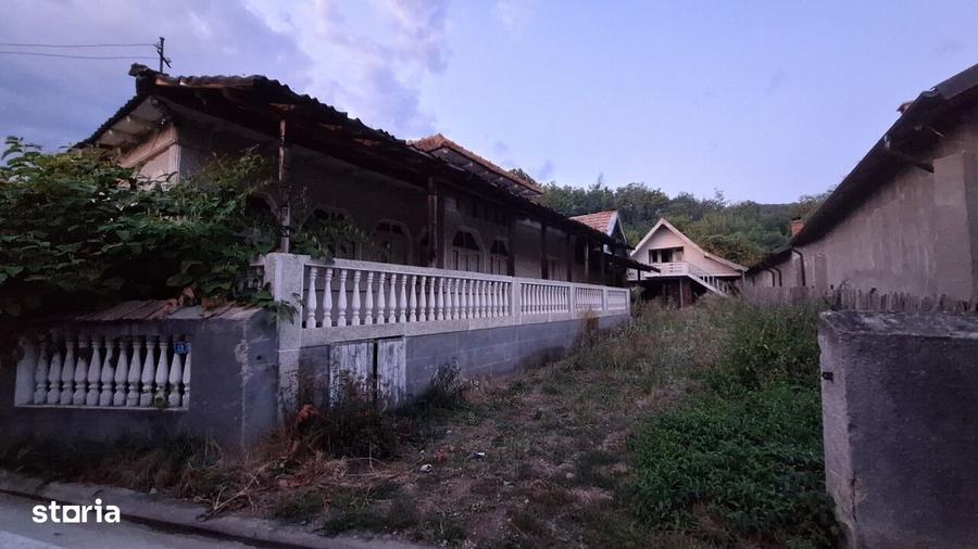 Spațiu comercial, de 169 mp, în Ștefănești