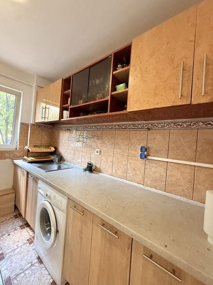 Inchiriez apartament doua camere Podu Ros - 16