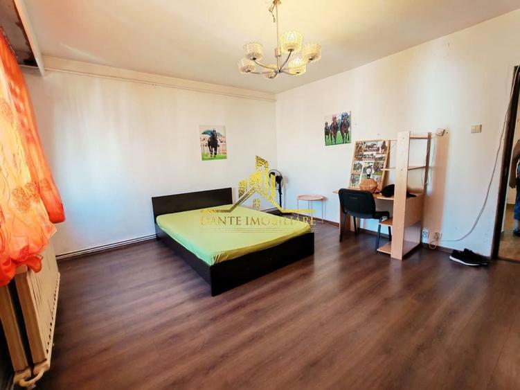 Apartament cu 3 camere decomandat, mobilat în Semicentral