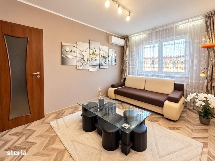Apartament cu 3 camere semidecomandat în Florilor