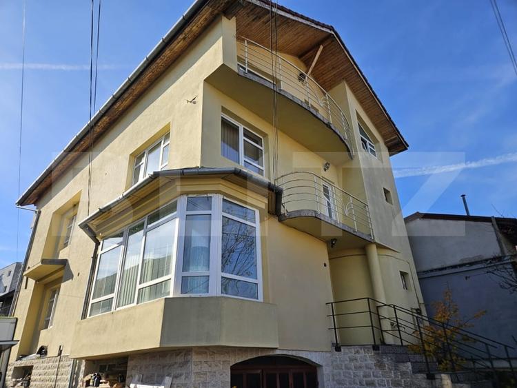 Birou, de 350 mp, în Gruia