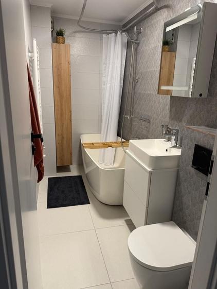 Apartament cu 3 camere, mobilat în Brâncoveanu