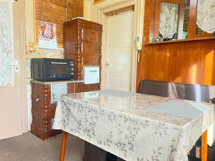 Apartament cu 4 Camere în Imobil Istoric - 6