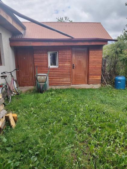 Casă cu Teren 2000 Mp în Vânători-Neamț