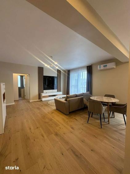 Apartament cu 2 camere semidecomandat în Solidarității