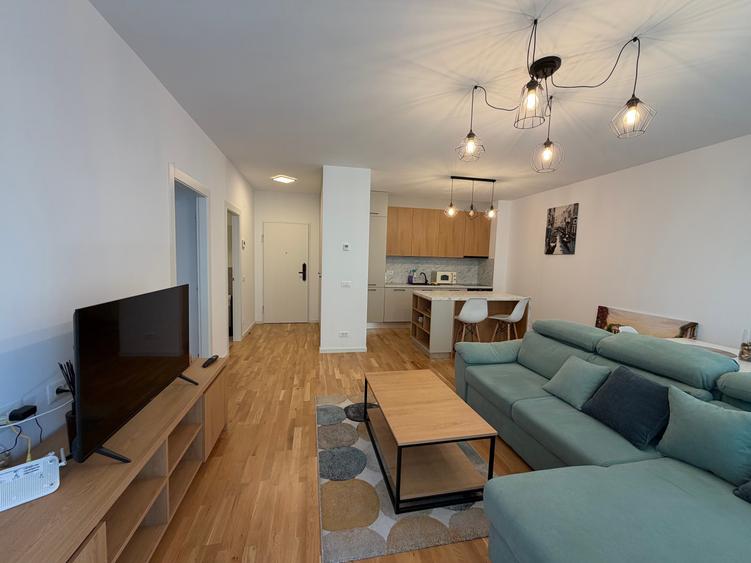 Apartament cu 2 camere decomandat în Băneasa