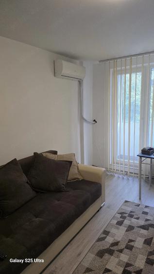 Apartament cu 2 camere decomandat în Horia