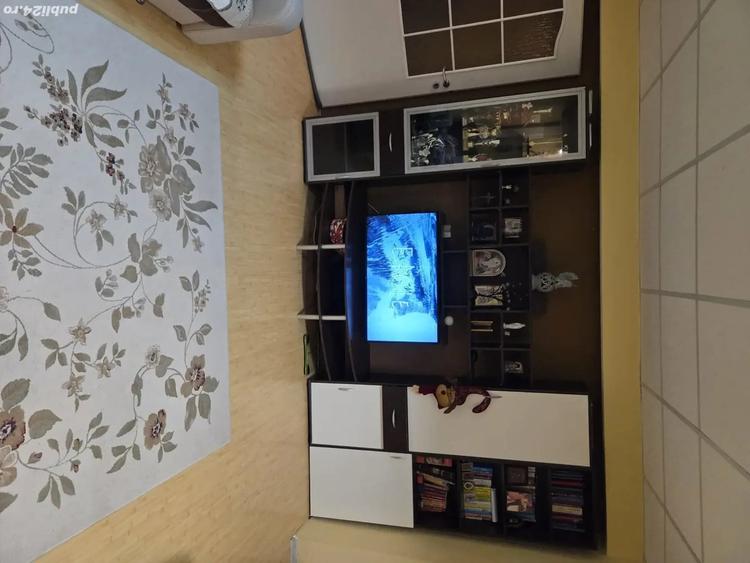 Apartament cu 2 camere semidecomandat în Șagului