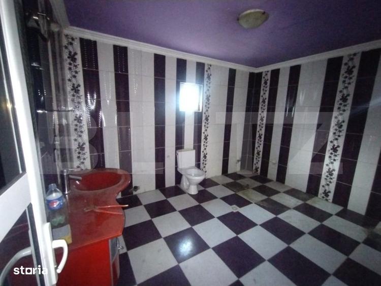 Casă cu 4 camere în Poderei