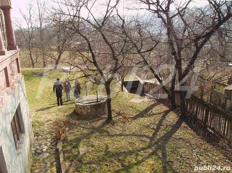 Casă cu 6 camere cu Teren 1880 Mp în Nistorești