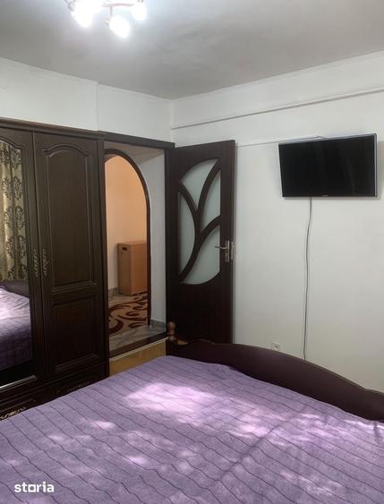 Apartament cu 3 camere decomandat în Cug