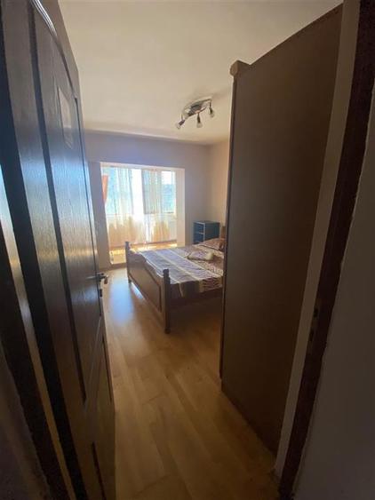 Apartament cu 3 camere decomandat, mobilat în Păcurari