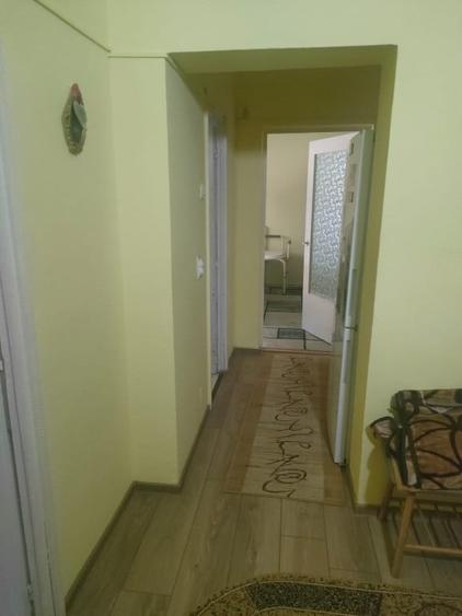Apartament cu 3 camere decomandat în Dumbrăveni