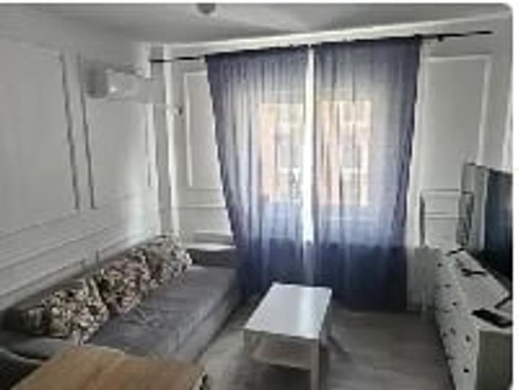 Apartament cu 3 camere decomandat în Rosetti