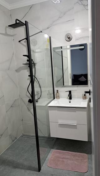 Inchiriez doua apartamente cu doua camere, in Prima Onestilor si Prima Green Nufarul !!! - 7