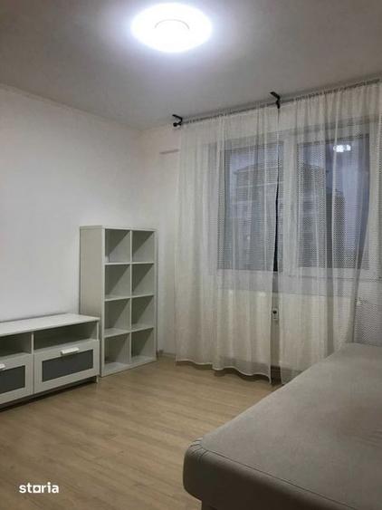 Apartament cu 3 camere decomandat în Tei