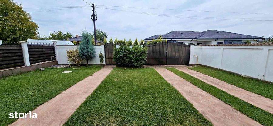 Casă cu 4 camere cu Teren 318 Mp în Copăcelu