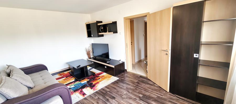 Apartament cu 2 camere decomandat în Tineretului