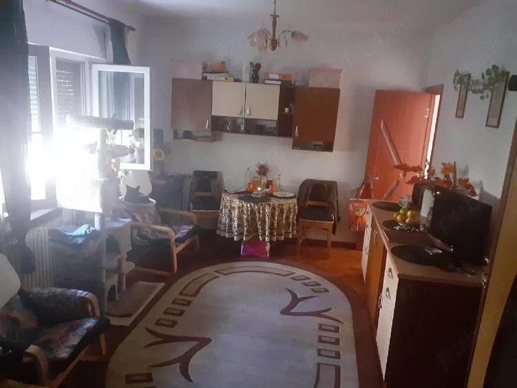 Inchiriez garsonoera clasica,ultracentral.Pret450 euro. - 1