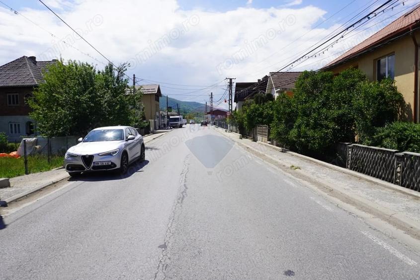 Casă cu 3 camere cu Teren 1922 Mp în Săliște