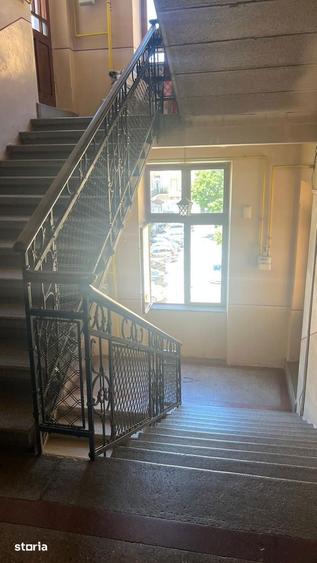 Apartament cu 3 camere în Ultracentral