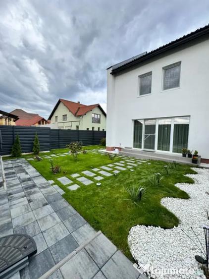 Casă cu 4 camere cu Teren 350 Mp în Săsar