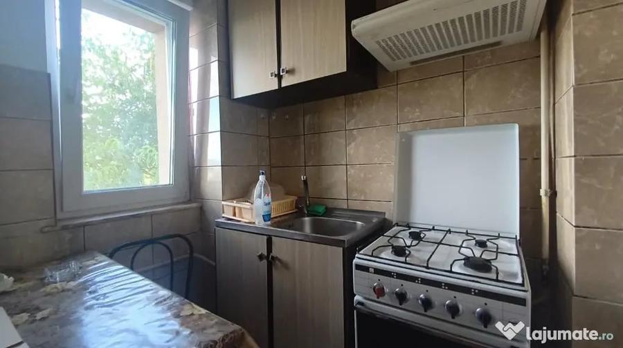 Garsonieră semidecomandată în Central