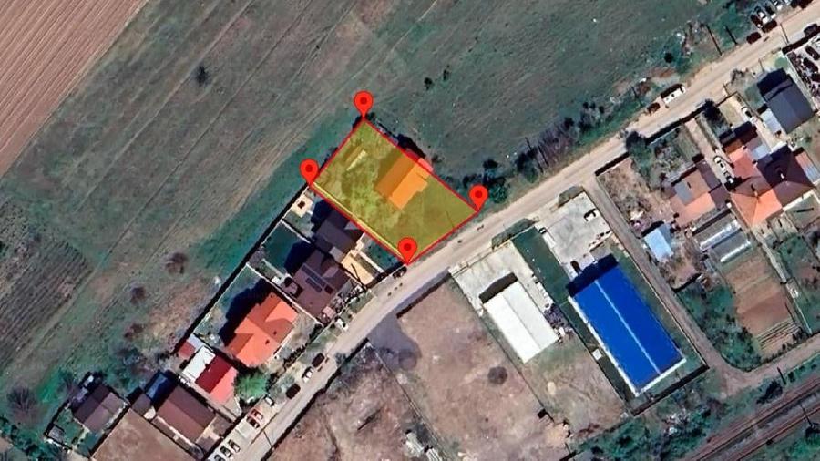 Teren de 1000 mp, în Domnești