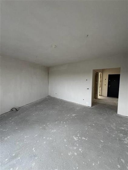 Apartament cu 2 camere semidecomandat în Someșeni