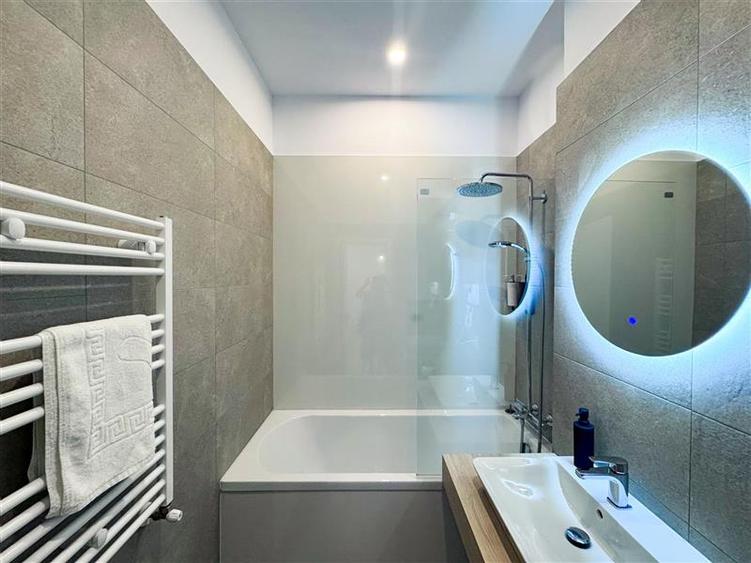 Apartament de inchiriat 2 camere Stefan cel Mare Complex Central - 14