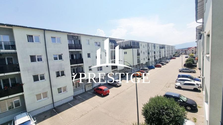 Apartament cu 2 camere semidecomandat, mobilat în Șelimbăr