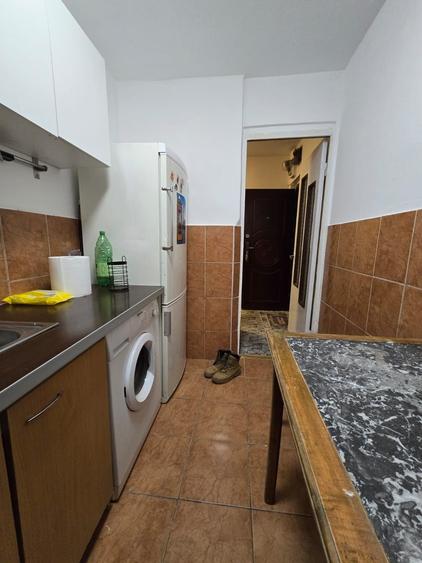 Apartament, proprietate personala ,32 mp , cu balcon,langa Iulius Ma - 5