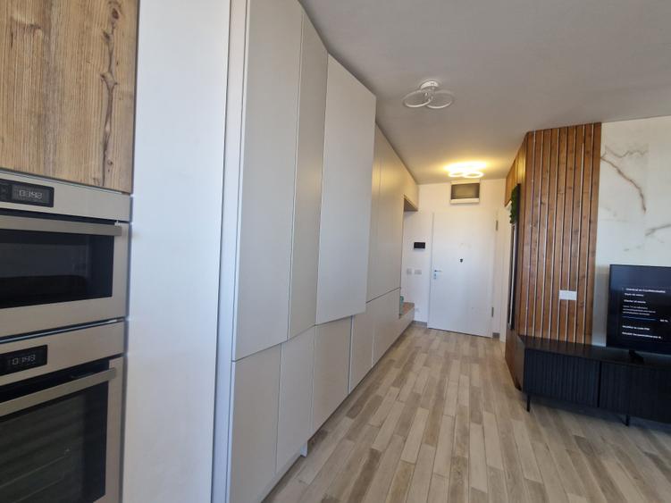 Apartament cu 2 camere semidecomandat în Medicină