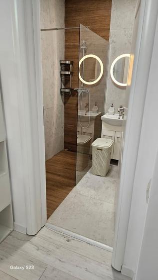 Duplex cu 3 camere cu Canalizare în Sud