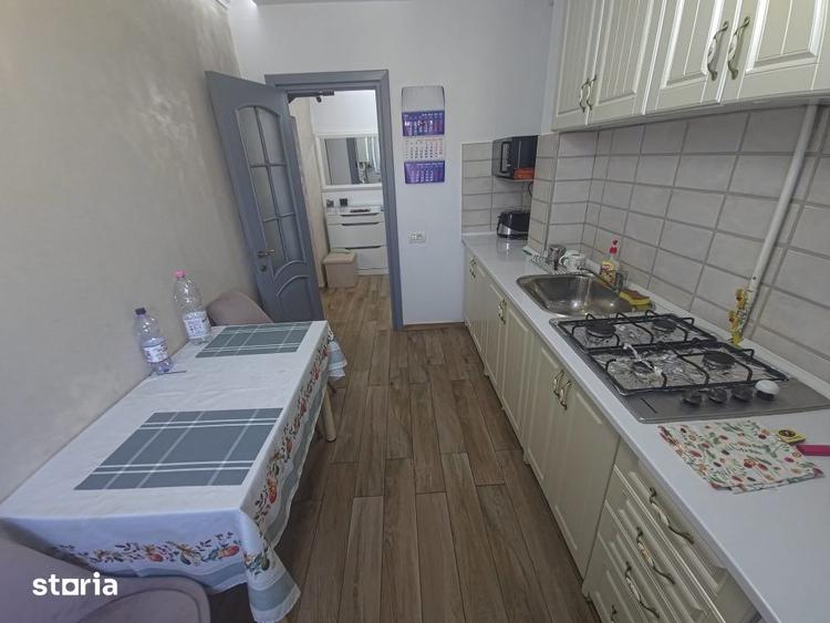 Apartament cu 2 camere decomandat în CET