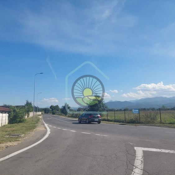 Teren Construcții intravilan de 1098 mp, în Stupini