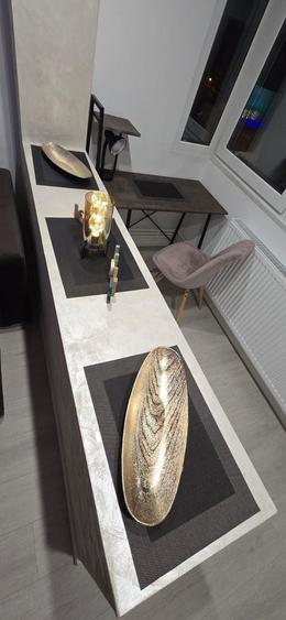 Apartament cu 2 camere semidecomandat, mobilat în Tomis II