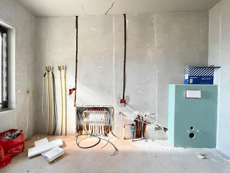 Duplex cu 5 camere cu Canalizare în Moșnița Nouă