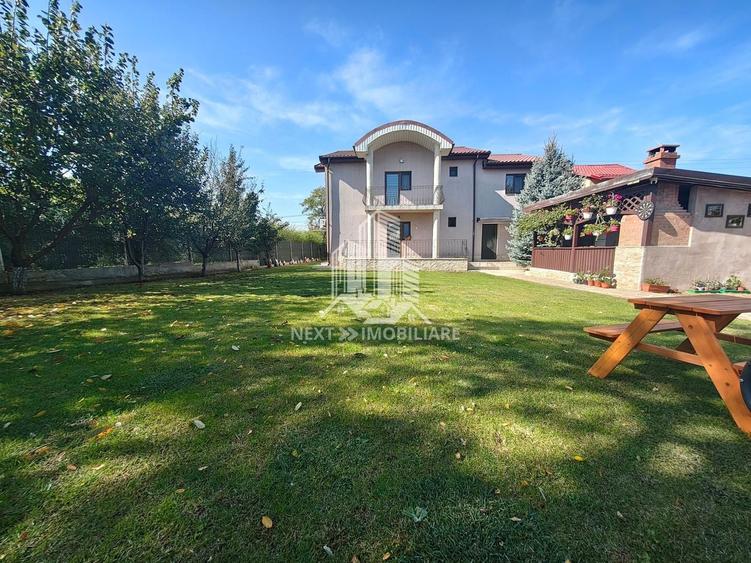 Casă individuală cu 6 camere cu Canalizare în Limanu