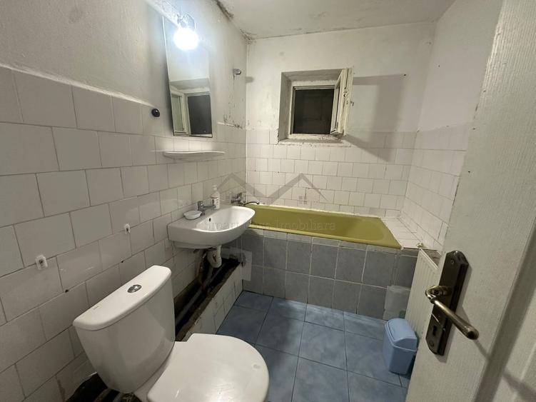 Apartament cu 2 camere decomandat în Cug