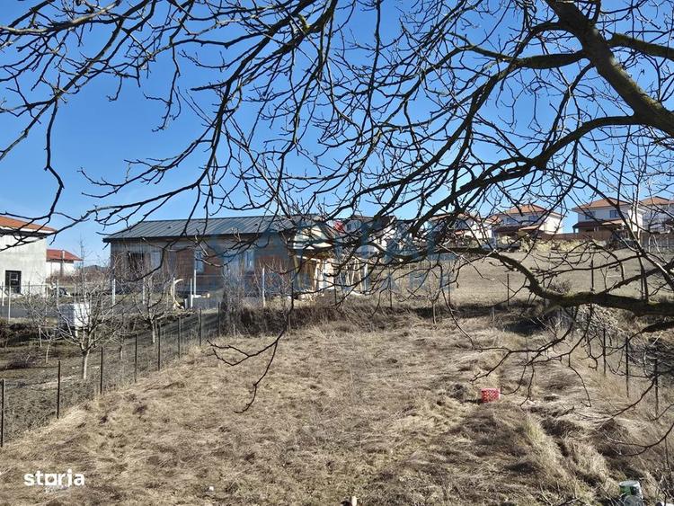 Casă cu 5 camere cu Teren 700 Mp în Apahida