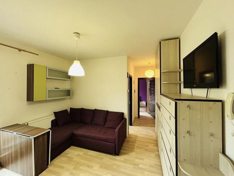 Apartament cu 2 camere semidecomandat în Gușterița