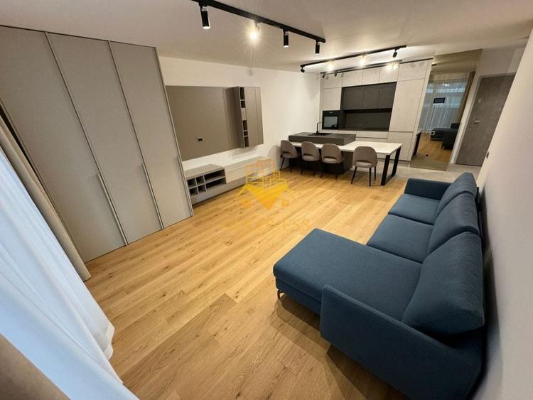 Apartament cu 2 camere semidecomandat, mobilat în Gheorgheni