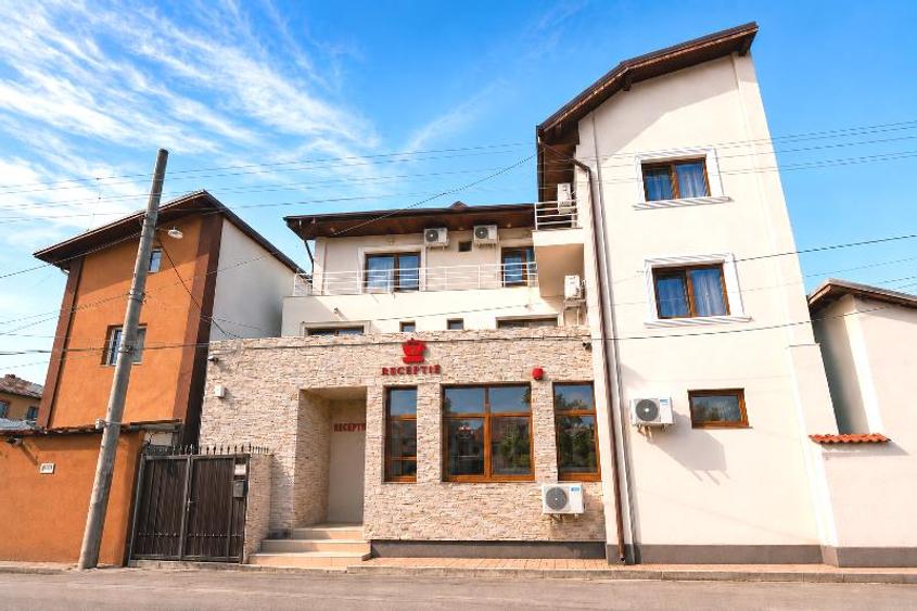 Hotel/Pensiune, de 451 mp, în Antiaeriană