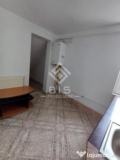 Apartament 3 camere, etaj 3 zona NORD - 1
