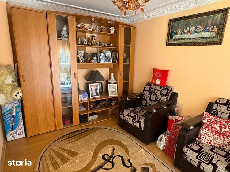 Casă cu 5 camere cu Teren 900 Mp în Ciorogârla