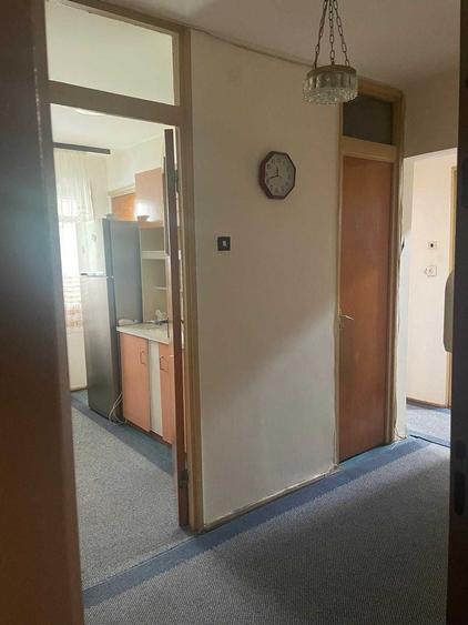 Apartament cu 2 camere decomandat în 1 Mai