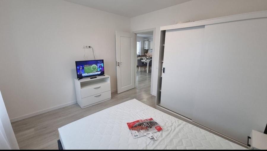 Casă cu 3 camere cu Teren 250 Mp în Central