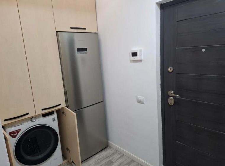 Apartament cu 2 camere semidecomandat în Tomis Nord