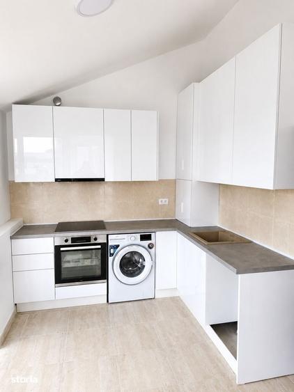 Apartament cu 3 camere decomandat în P-ța Romană